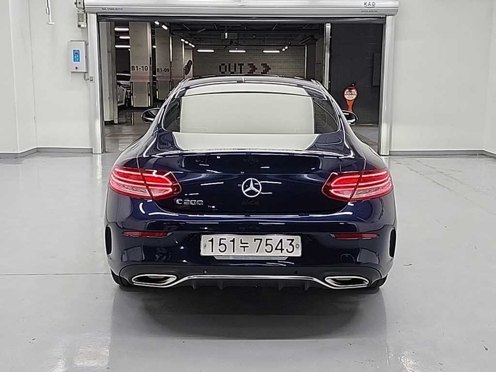 벤츠 C 클래스 C클래스 W205 C200 쿠페 이미지 3