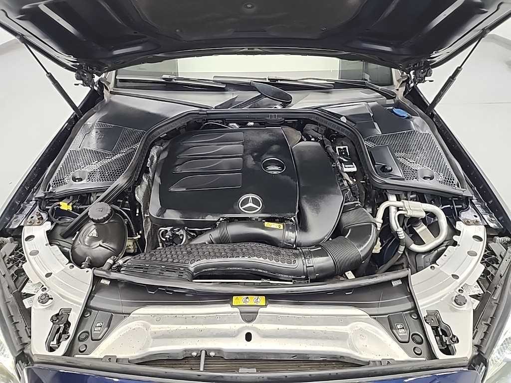 벤츠 C 클래스 C클래스 W205 C200 쿠페 이미지 5