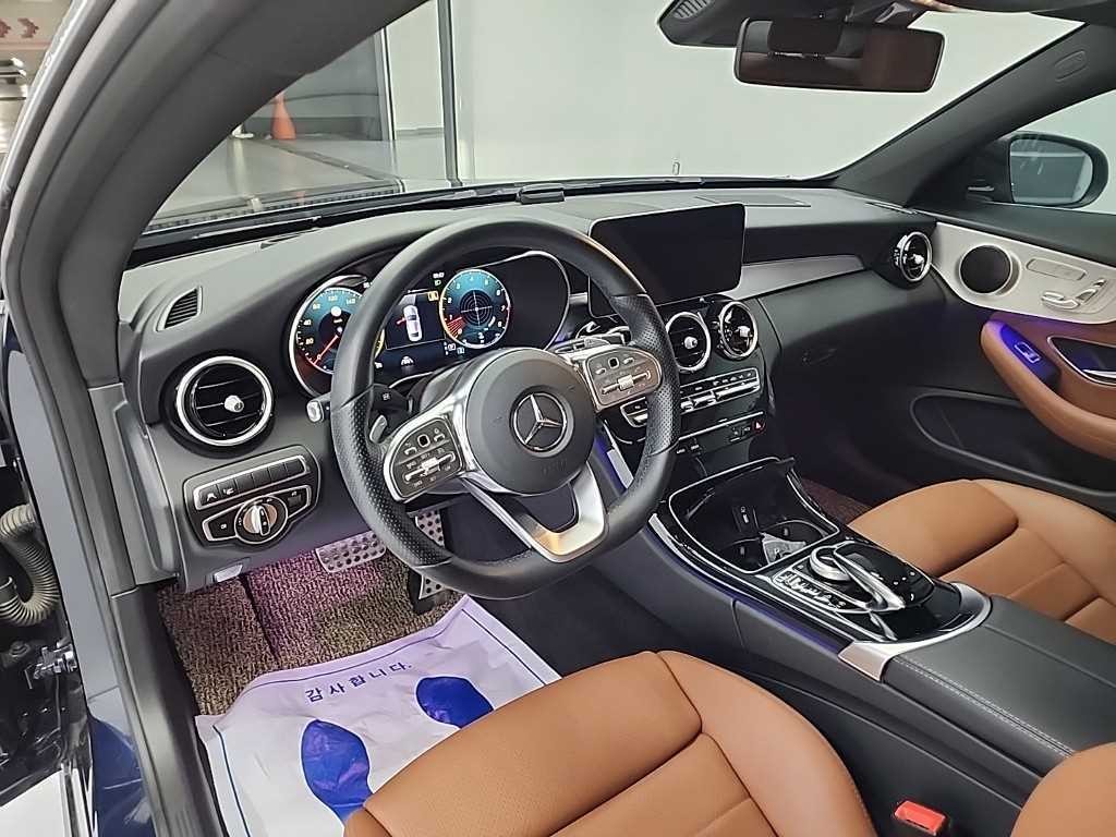 벤츠 C 클래스 C클래스 W205 C200 쿠페 이미지 7