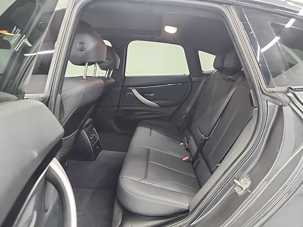 BMW 그란투리스모 3시리즈 GT (F34) GT 320D xDrive M 스포트 프리미엄 이미지 12