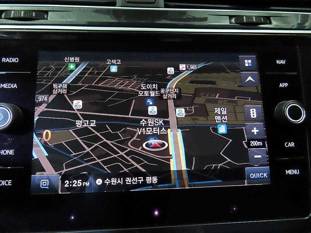 폭스바겐 티구안 티구안(2세대) 2.0 TDI 프리미엄 이미지 13