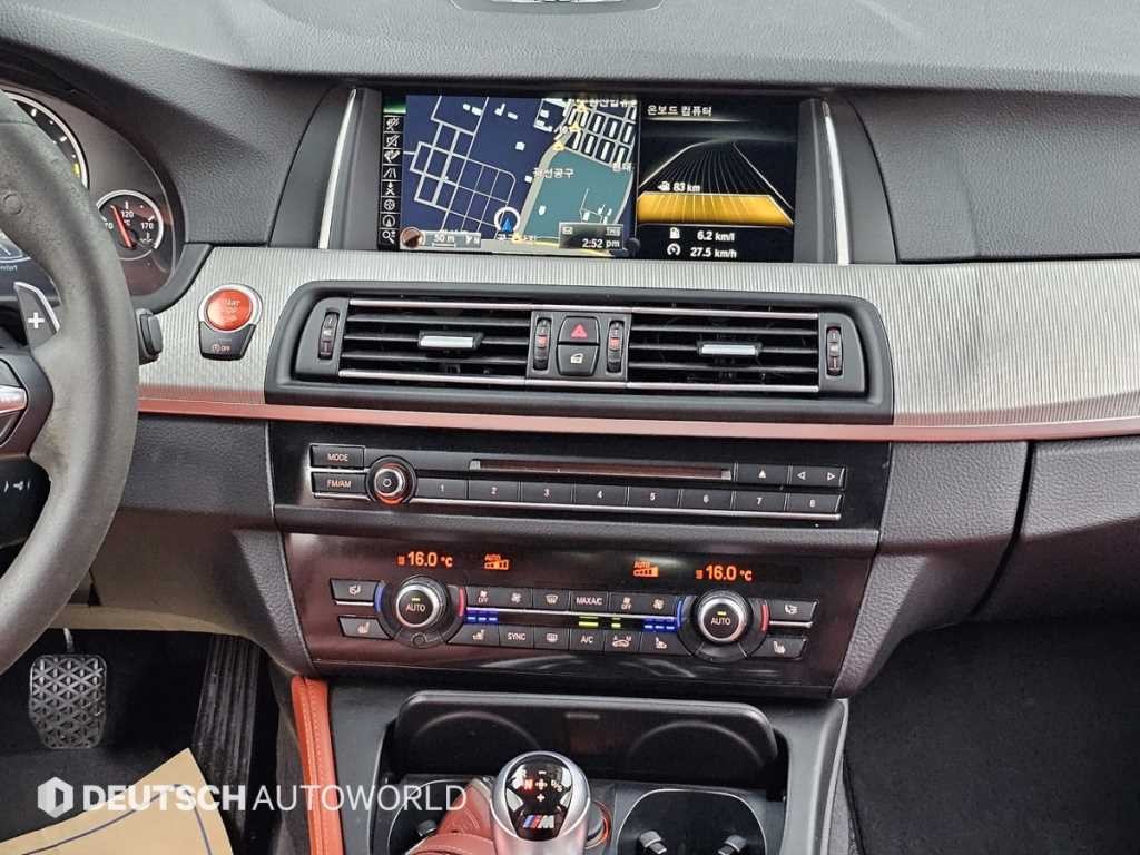 BMW 5시리즈 M5 (F90, F10) M5 세단 이미지 15