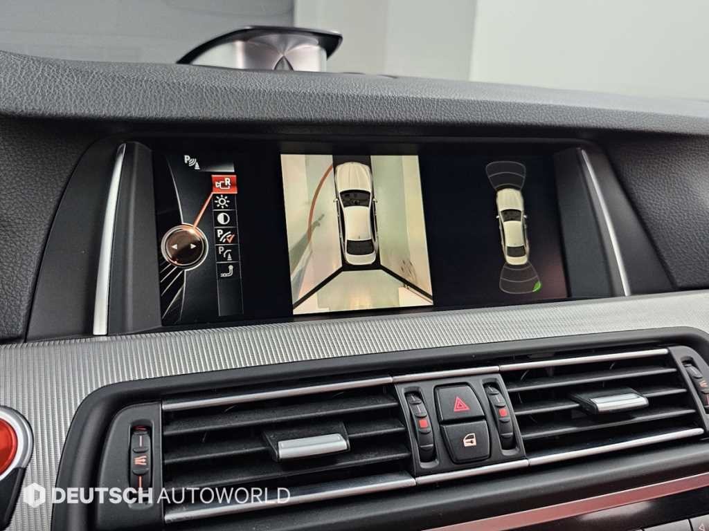 BMW 5시리즈 M5 (F90, F10) M5 세단 이미지 16