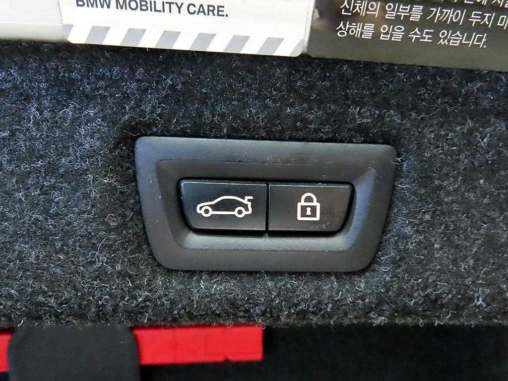 BMW 5시리즈 5시리즈 (G30) 520d M 스포츠 플러스 이미지 16