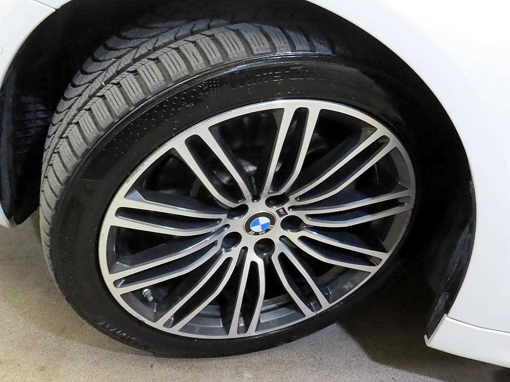 BMW 5시리즈 5시리즈 (G30) 520d M 스포츠 플러스 이미지 20