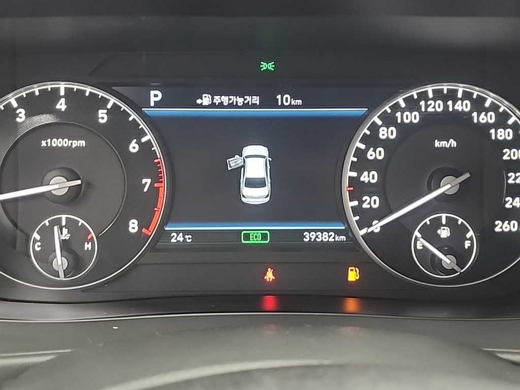 제네시스 EQ900 3.8 GDI AWD 럭셔리 이미지 6