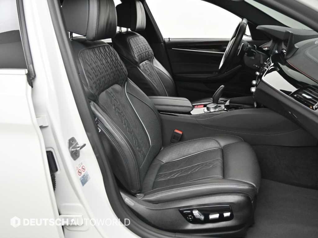 BMW 5시리즈 5시리즈 (G30) 520d M 스포츠 플러스 이미지 10