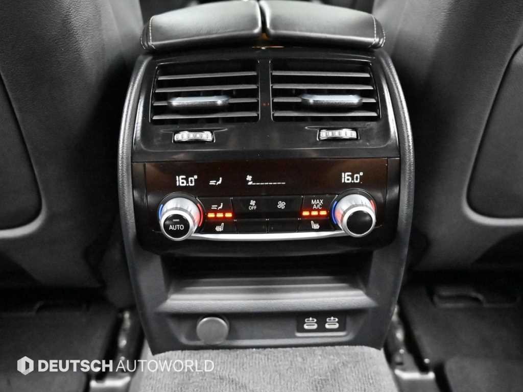 BMW 5시리즈 5시리즈 (G30) 520d M 스포츠 플러스 이미지 16