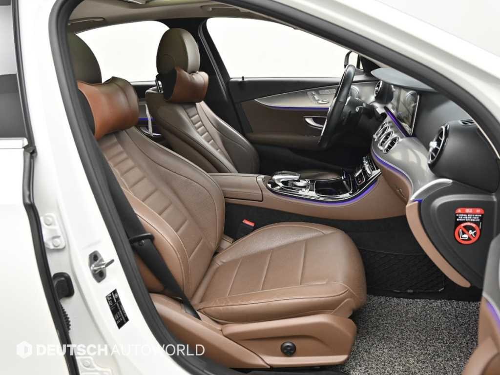 벤츠 E 클래스 E-클래스 W213 E300 AMG LINE 이미지 10