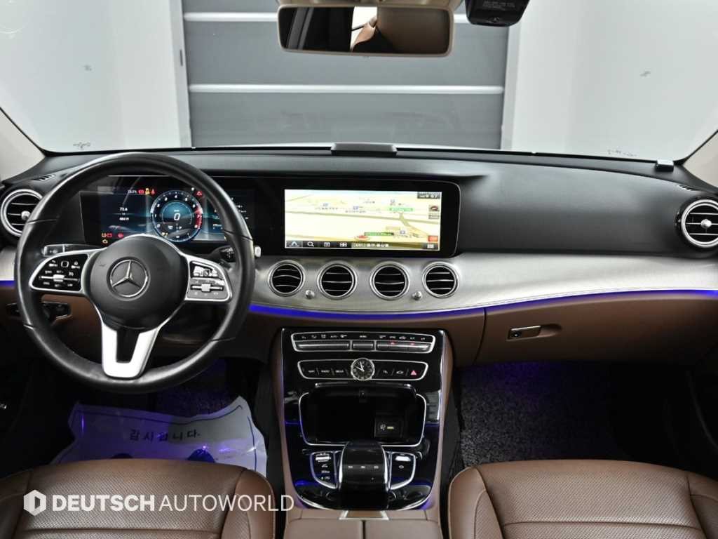 벤츠 E 클래스 E-클래스 W213 E300 AMG LINE 이미지 7