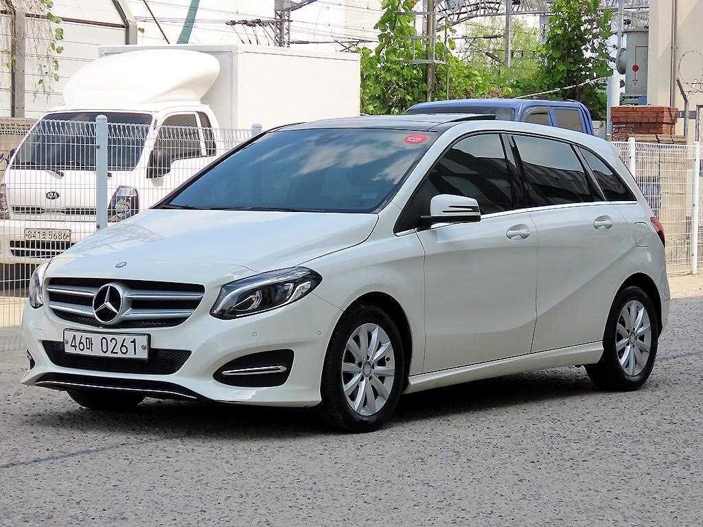 벤츠 B 클래스 (MY B) B클래스 (MY B) B200 d 이미지 2