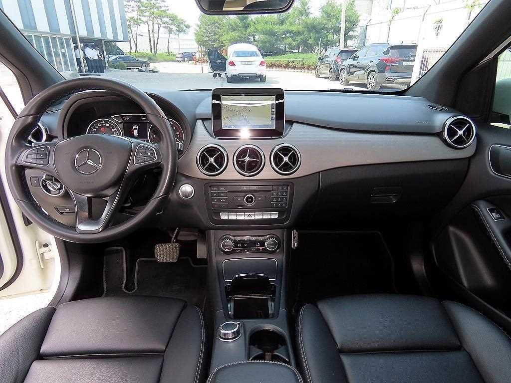 벤츠 B 클래스 (MY B) B클래스 (MY B) B200 d 이미지 7