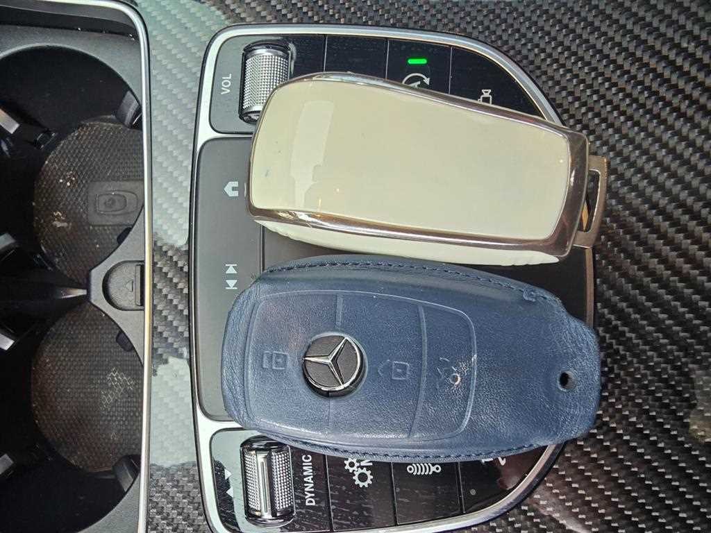 벤츠 GLC 클래스 GLC클래스 X253 AMG GLC 43 4MATIC 이미지 11