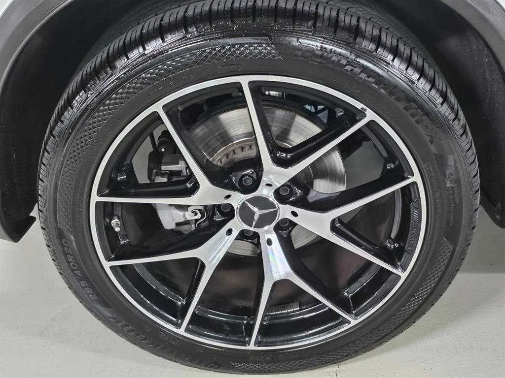 벤츠 GLC 클래스 GLC클래스 X253 AMG GLC 43 4MATIC 이미지 17