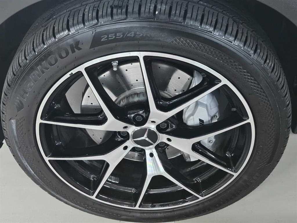 벤츠 GLC 클래스 GLC클래스 X253 AMG GLC 43 4MATIC 이미지 19