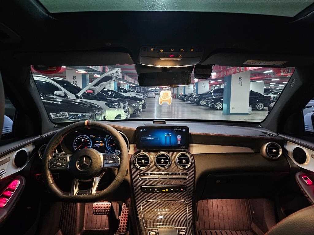 벤츠 GLC 클래스 GLC클래스 X253 AMG GLC 43 4MATIC 이미지 6