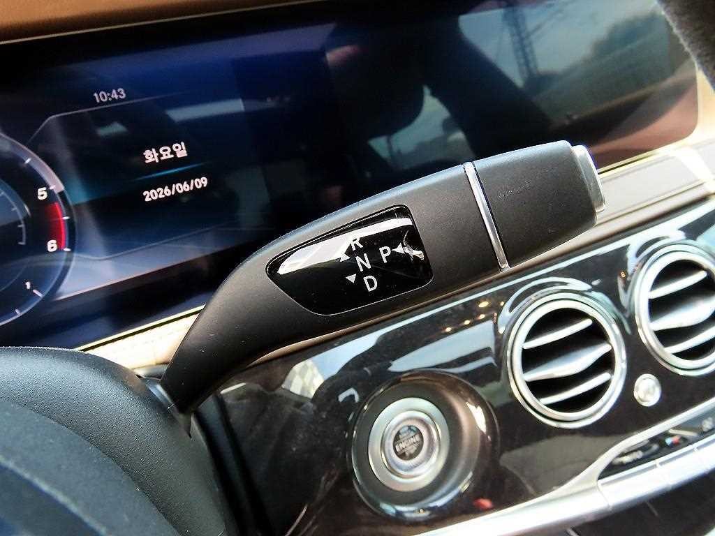 벤츠 S 클래스 S클래스-W222 S 350 d 4MATIC 이미지 10