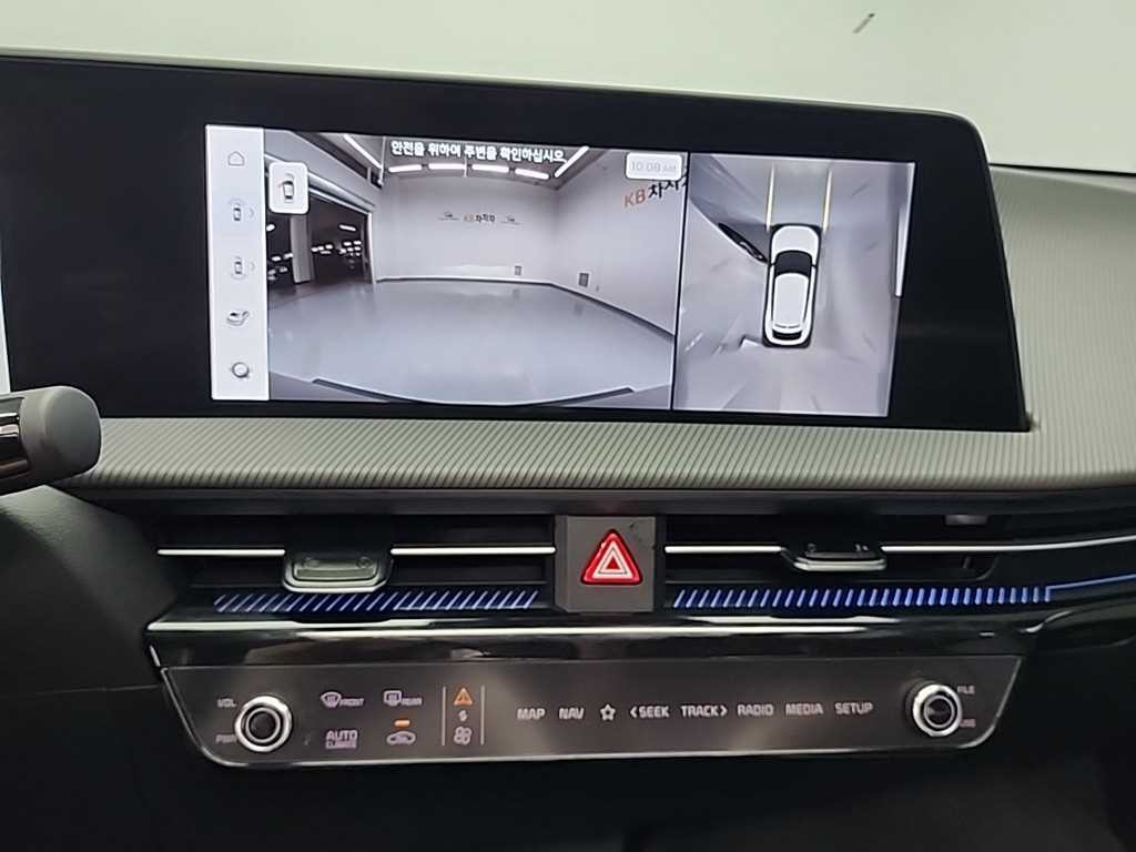기아 EV6 롱레인지 AWD GT Line 이미지 10