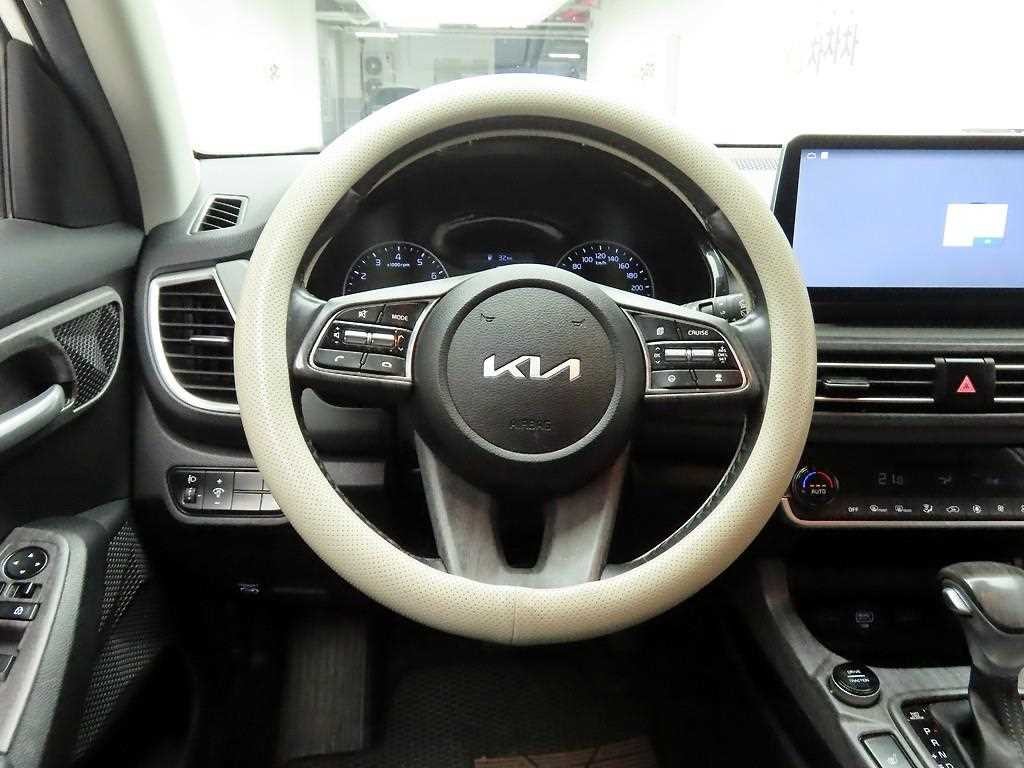 기아 셀토스 가솔린 1.6 터보 2WD 트렌디 이미지 8