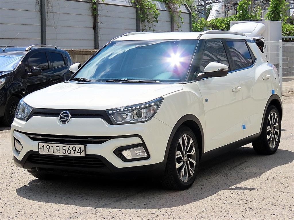 KG모빌리티(쌍용) 티볼리 티볼리 아머 2WD 디젤 VX 이미지 2