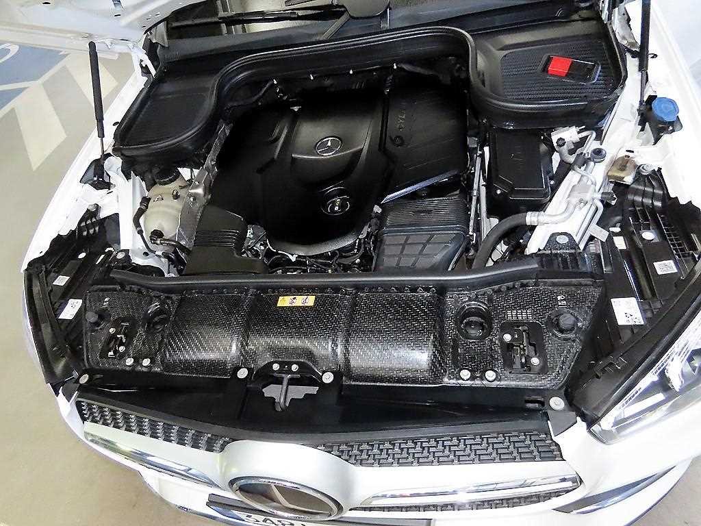 벤츠 GLE 클래스 GLE 클래스 W167 GLE 400d 4MATIC 쿠페 이미지 19