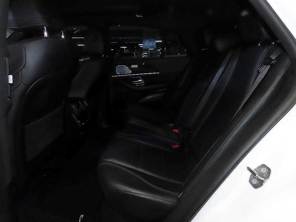 벤츠 GLE 클래스 GLE 클래스 W167 GLE 400d 4MATIC 쿠페 이미지 7