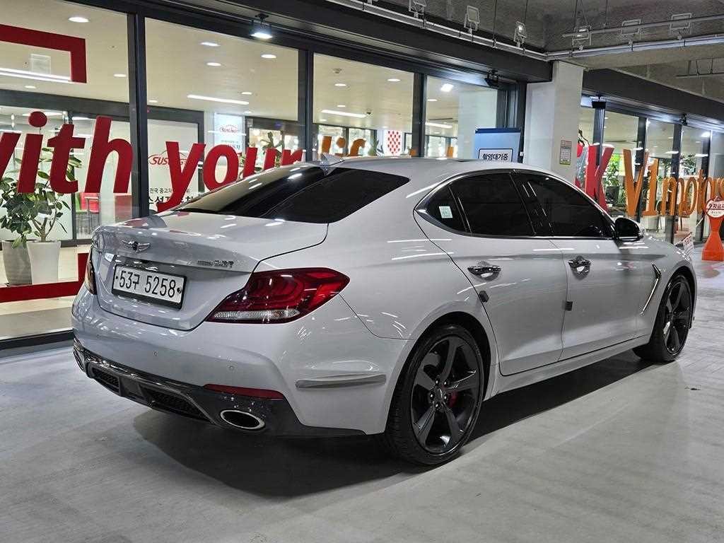 제네시스 G70 3.3T 스포츠 AWD 프레스티지 이미지 5