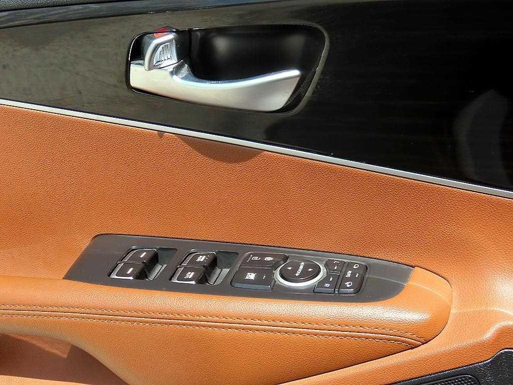 기아 쏘렌토 더 뉴 쏘렌토 디젤 2.2 2WD 노블레스 이미지 11