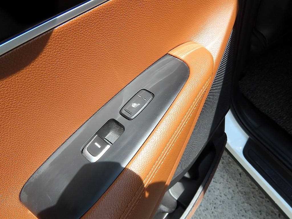 기아 쏘렌토 더 뉴 쏘렌토 디젤 2.2 2WD 노블레스 이미지 16
