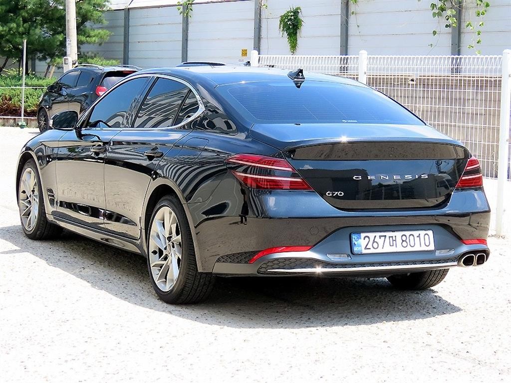 제네시스 G70 더 뉴 G70 가솔린 2.0T 2WD 기본형 이미지 3