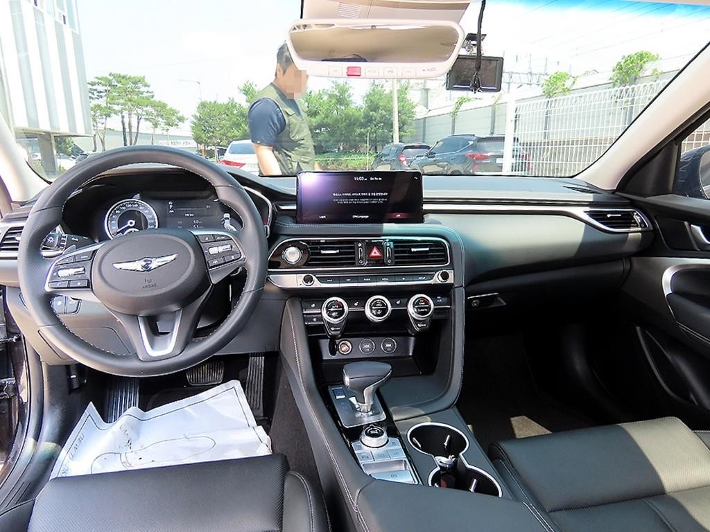 제네시스 G70 더 뉴 G70 가솔린 2.0T 2WD 기본형 이미지 7