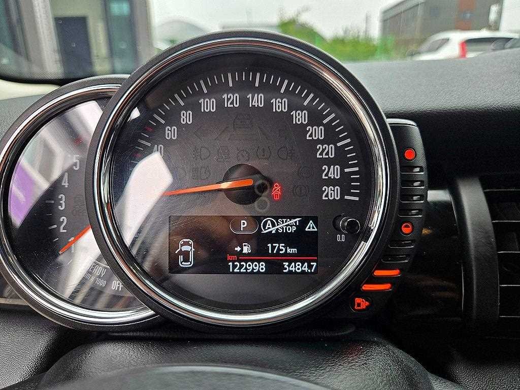 미니 쿠퍼 쿠퍼 D 5도어 HIGH 이미지 9