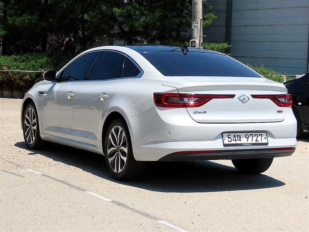 르노코리아(삼성) SM6 가솔린 2.0 GDe RE 이미지 3