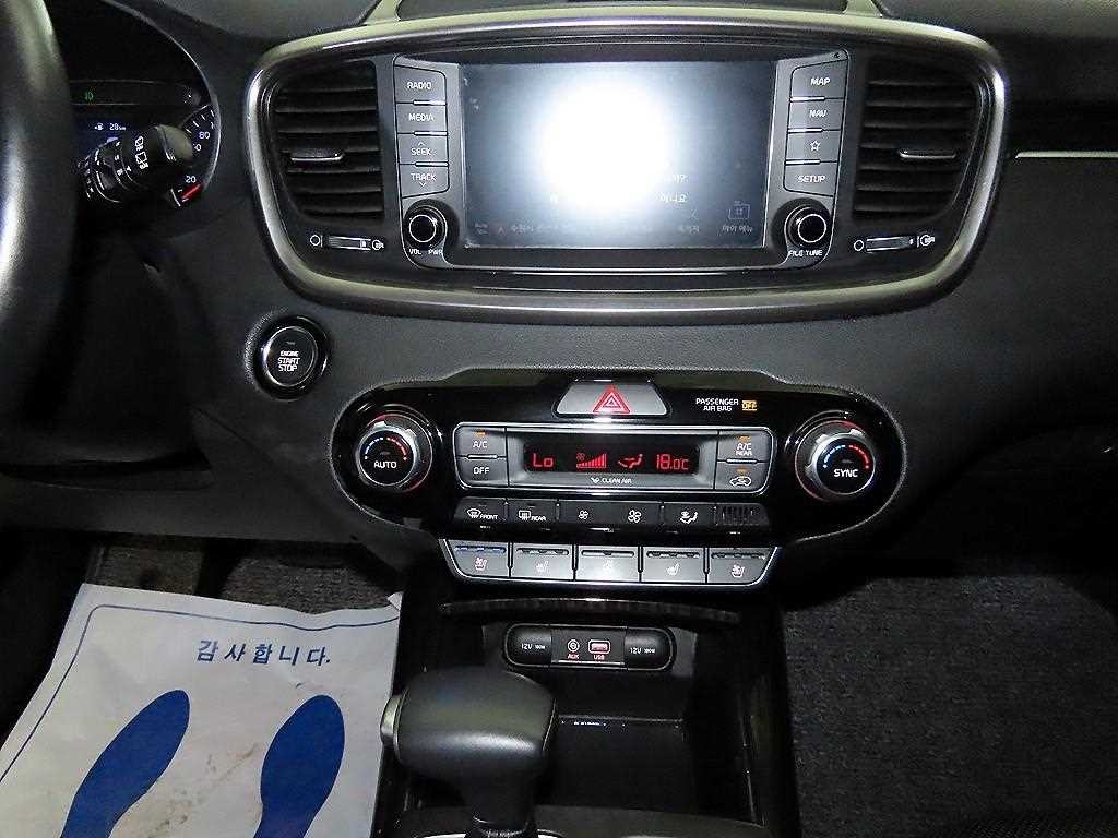 기아 쏘렌토 더 뉴 쏘렌토 디젤 2.2 2WD 노블레스 스페셜 이미지 11
