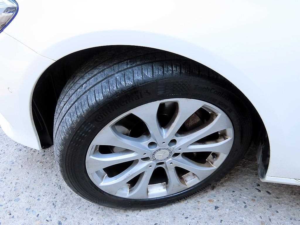 벤츠 E 클래스 E-클래스 W213 E300 익스클루시브 이미지 20