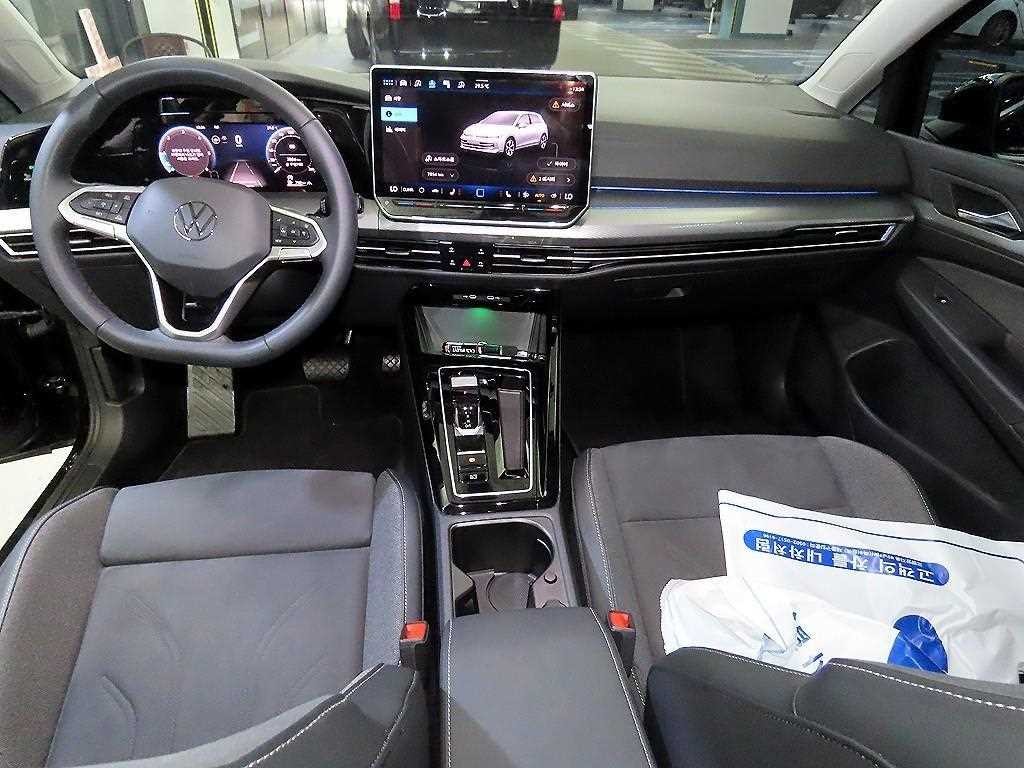 폭스바겐 골프 골프 8세대 2.0 TDI 프레스티지 이미지 10