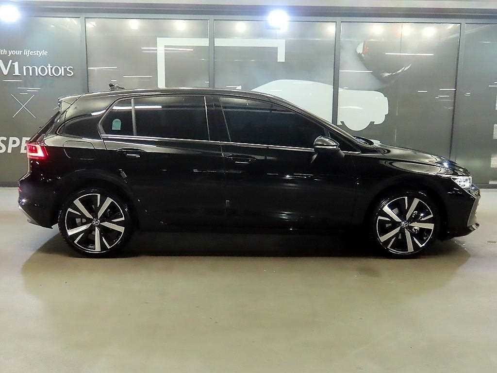 폭스바겐 골프 골프 8세대 2.0 TDI 프레스티지 이미지 3