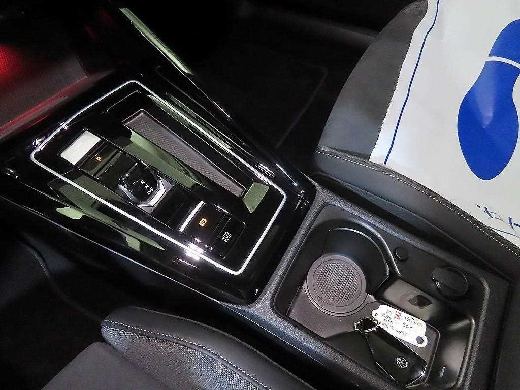 폭스바겐 골프 골프 8세대 2.0 TDI 프레스티지 이미지 12