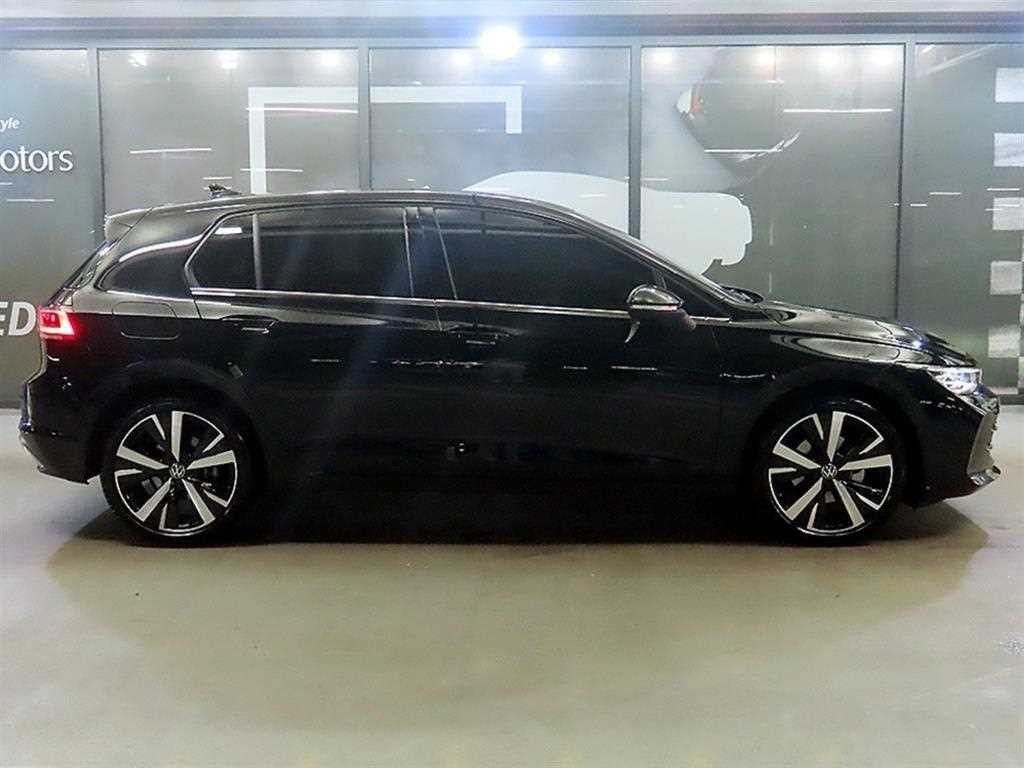 폭스바겐 골프 골프 8세대 2.0 TDI 프레스티지 이미지 3
