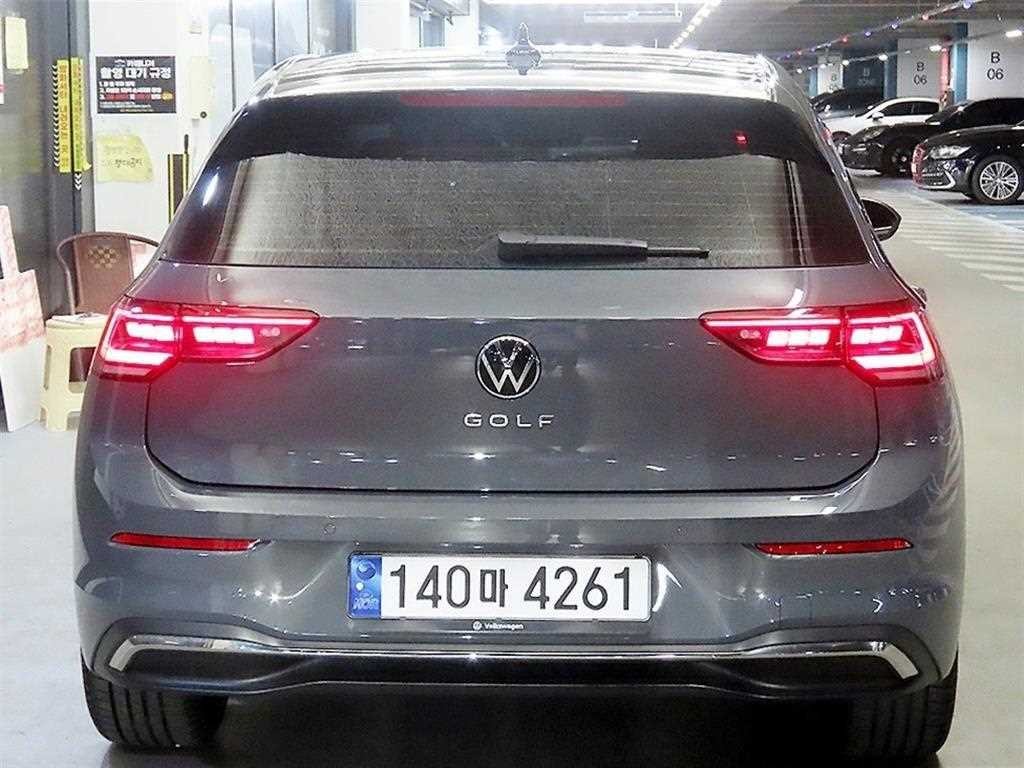 폭스바겐 골프 골프 8세대 2.0 TDI 프레스티지 이미지 5