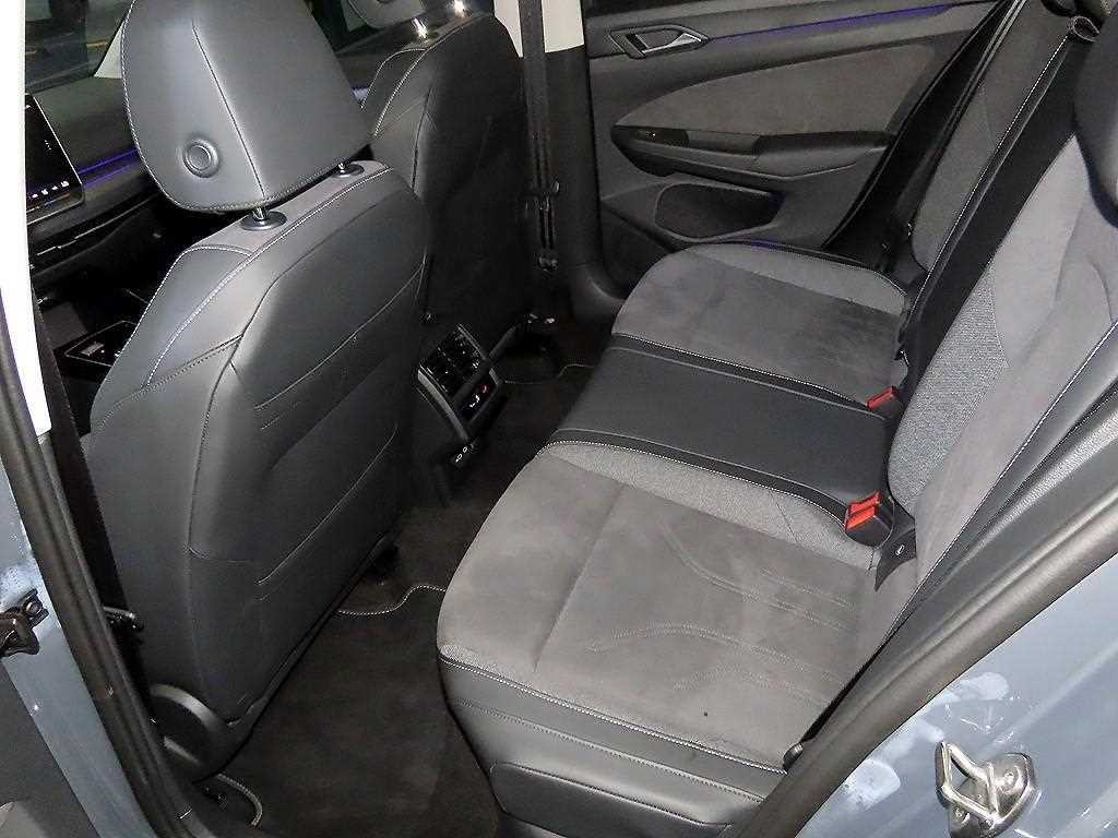 폭스바겐 골프 골프 8세대 2.0 TDI 프레스티지 이미지 7