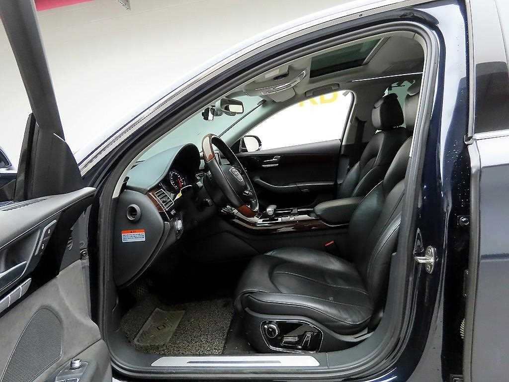 아우디 A8 뉴A8 3.0 TDI 콰트로 LWB 이미지 13