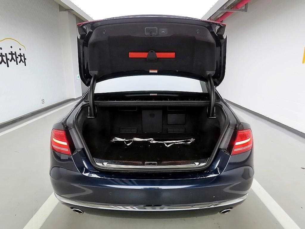 아우디 A8 뉴A8 3.0 TDI 콰트로 LWB 이미지 5