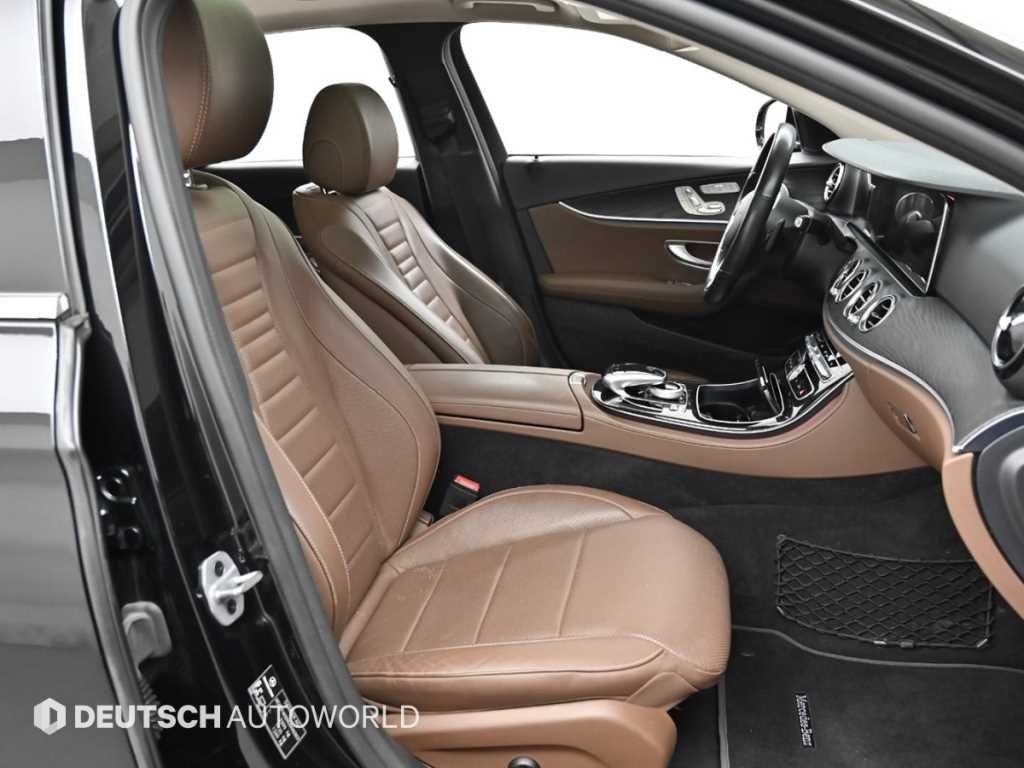 벤츠 E 클래스 E-클래스 W213 E300 4MATIC 아방가르드 이미지 10