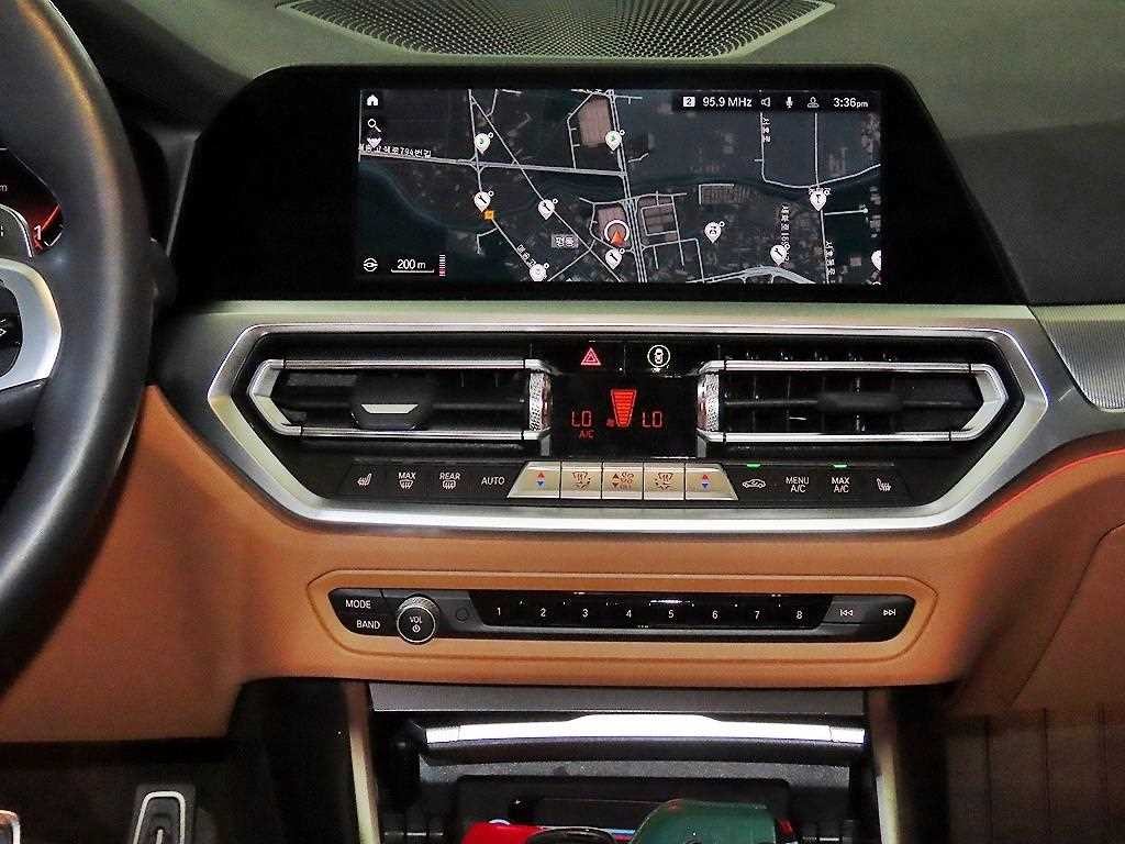 BMW 3시리즈 3시리즈 (G20) 320i M 스포츠 이미지 11