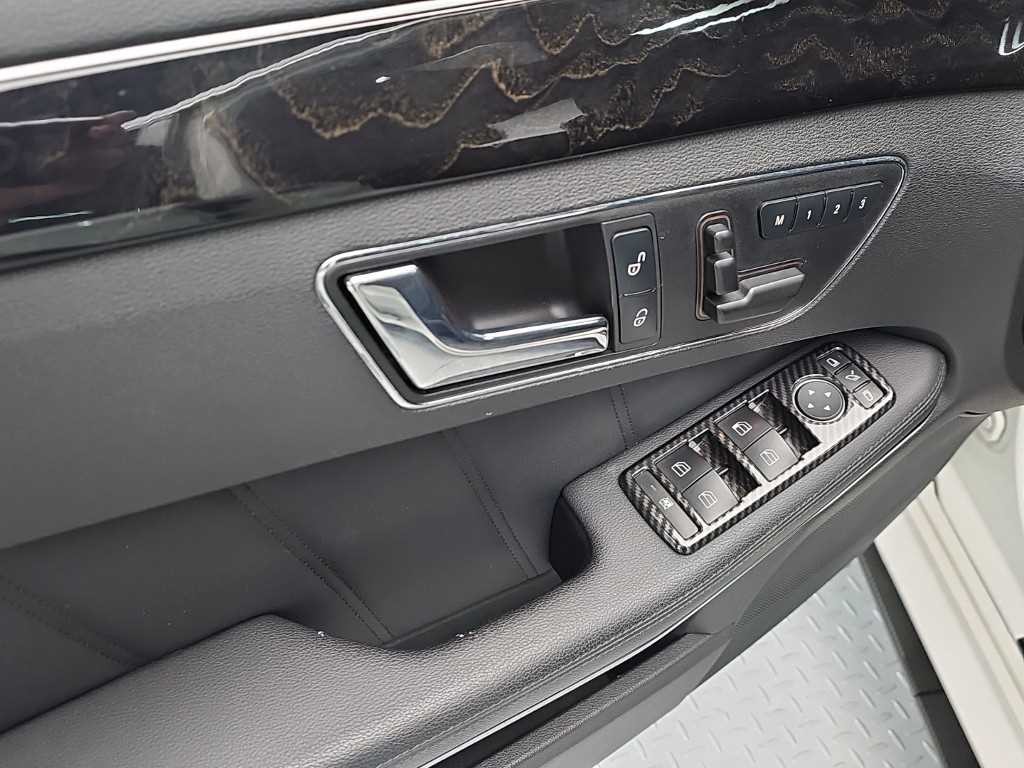 벤츠 E 클래스 E-클래스 W212 E63 AMG 이미지 17