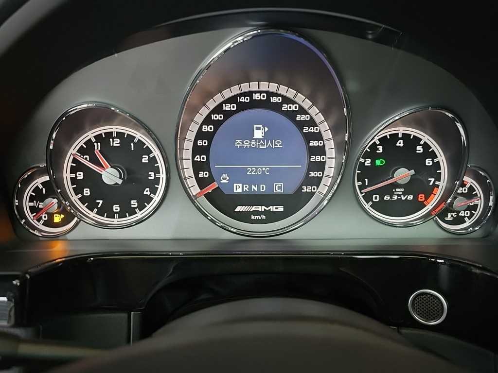 벤츠 E 클래스 E-클래스 W212 E63 AMG 이미지 6