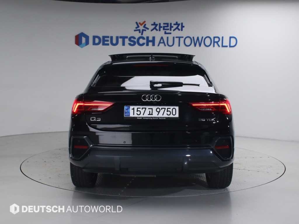 아우디 Q3 Q3 (F3) 35 TDI 스포트백 이미지 4