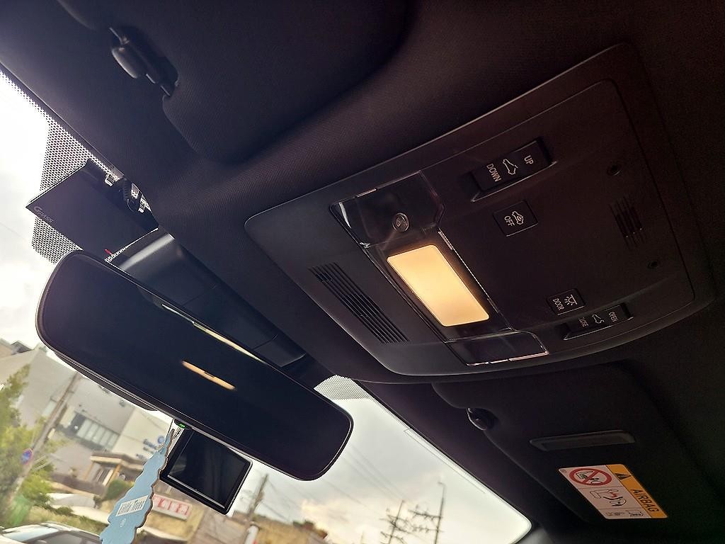 렉서스 UX UX 250h 2.0 F 스포츠 2WD 이미지 14