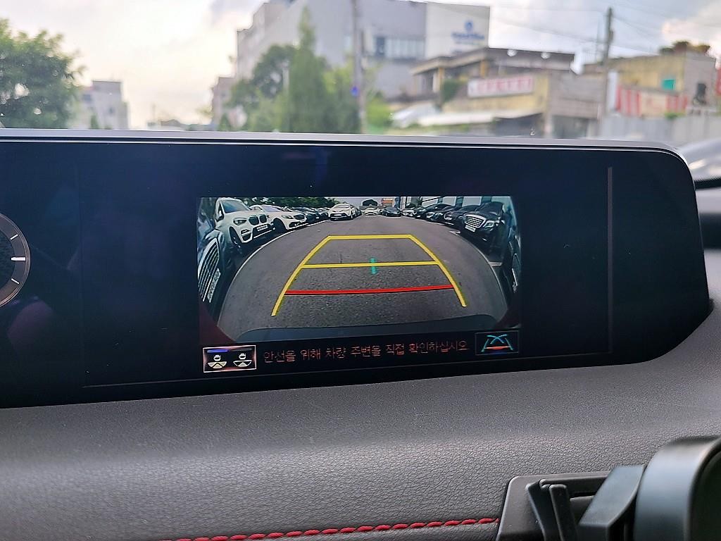 렉서스 UX UX 250h 2.0 F 스포츠 2WD 이미지 15